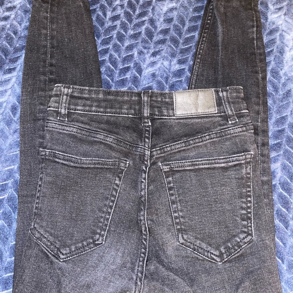 Zara - Skinny Jeans in Black - Size USA 04 - Picture 3 of 3